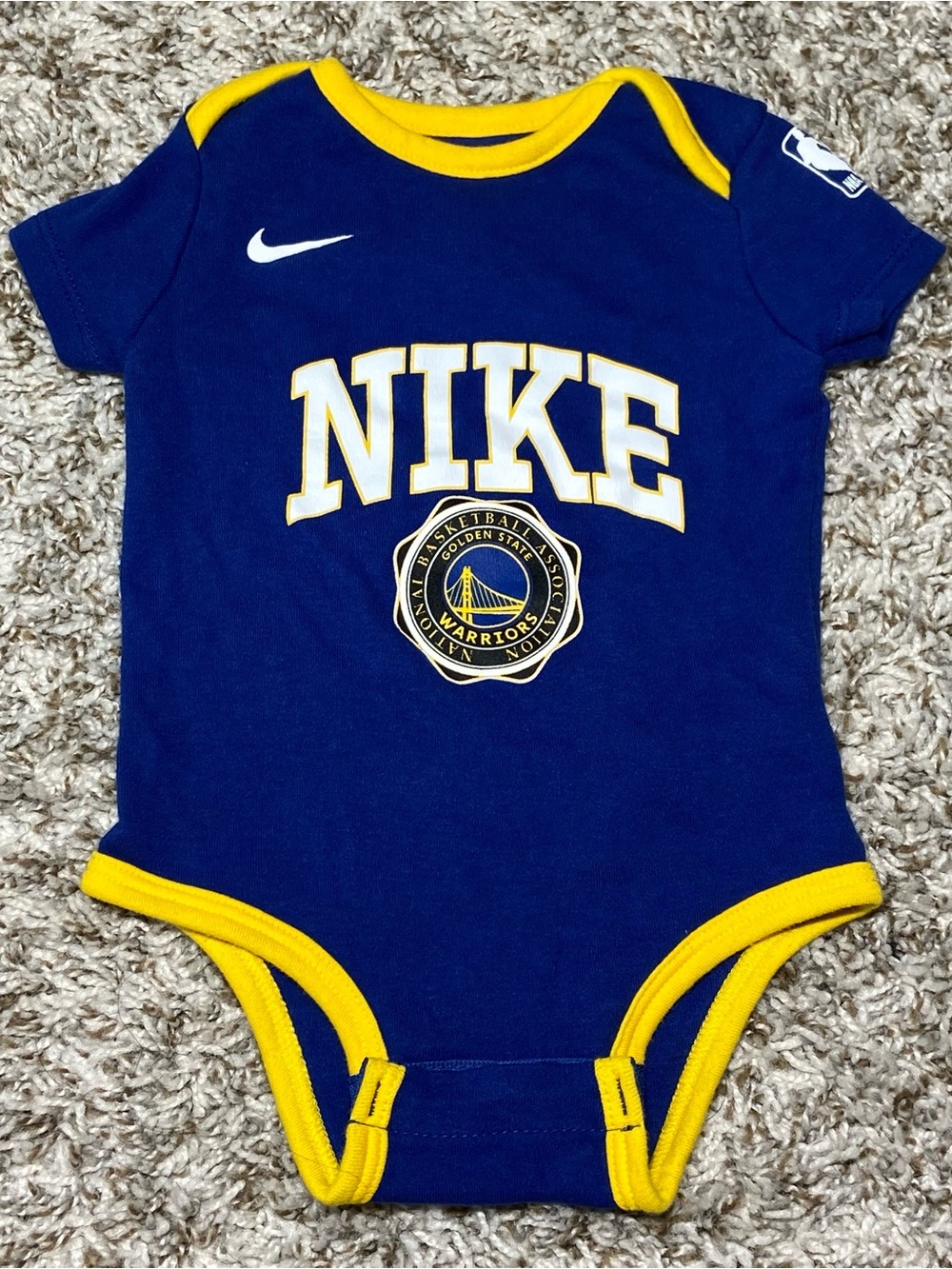 NIKE GOLDEN STATE WARRIORS Blue Baby Onesie Bodysuit Size 3-6M